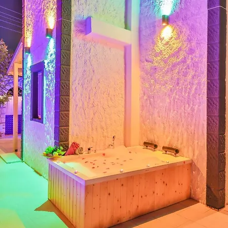 Grando 2 Villa Kas